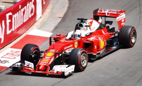 F1 bolid Ferrari SF16-H S. Vettel #5 Bburago 1:32 F1 bolid Ferrari SF16-H S. Vettel #5 Bburago 1:32