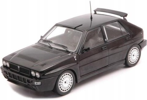 Lancia Delta Integrale 16V model WhiteBox 1:24