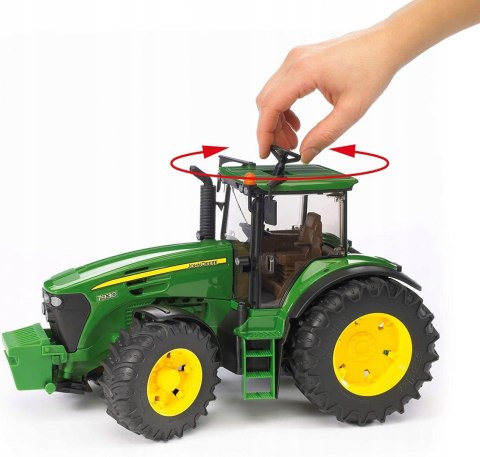 Traktor John Deere 7930 z ładowaczem Bruder 03051 Traktor John Deere 7930 z ładowaczem Bruder 03051