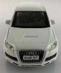 AUDI Q7 model metalowy 1:43 Bburago