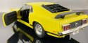 Ford MUSTANG Boss 302 1970 yellow model Welly 1:24