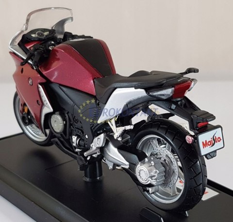 HONDA VFR 1200F z podstawką model 1:18 Maisto HONDA VFR 1200F z podstawką model 1:18 Maisto