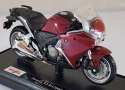 HONDA VFR 1200F z podstawką model 1:18 Maisto