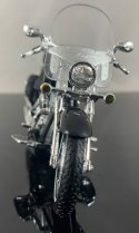 YAMAHA Road Star Silverado z podstawką 1:18 Maisto