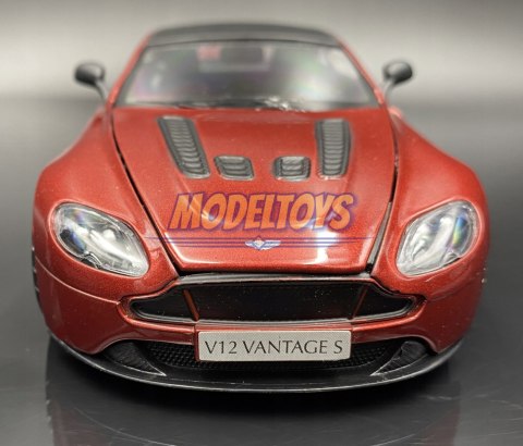 Aston Martin V12 Vantage S 1:24 Motormax 79322