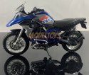 BMW R 1200 GS 2017 na podstawce model 1:18 Maisto