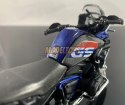 BMW R 1200 GS 2017 na podstawce model 1:18 Maisto