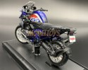 BMW R 1200 GS 2017 na podstawce model 1:18 Maisto