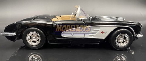 Chevrolet CORVETTE 1959 Cabrio 1:24 Motormax 73216 Chevrolet CORVETTE 1959 Cabrio 1:24 Motormax 73216