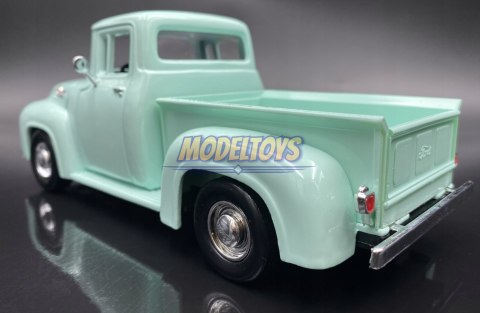 Ford F-100 Pickup 1955 1:24 Motormax 79341 Ford F-100 Pickup 1955 1:24 Motormax 79341