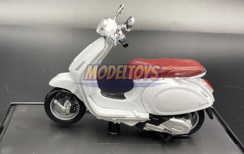 Piaggio Vespa Primavera 150 '14 skuter 1:18 Maisto Piaggio Vespa Primavera 150 '14 skuter 1:18 Maisto