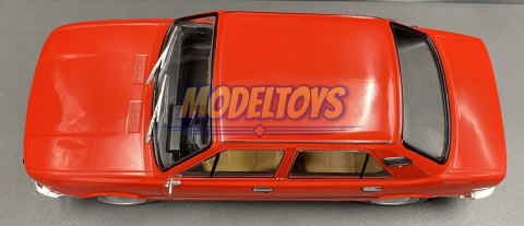 Skoda 105L 1976 model METAL WhiteBox 1:24 Skoda 105L 1976 model METAL WhiteBox 1:24