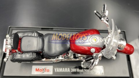 YAMAHA Road Star Silverado z podstawką 1:18 Maisto YAMAHA Road Star Silverado z podstawką 1:18 Maisto