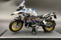 BMW R1250 GS na podstawce model 1:18 Maisto