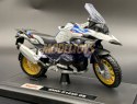 BMW R1250 GS na podstawce model 1:18 Maisto