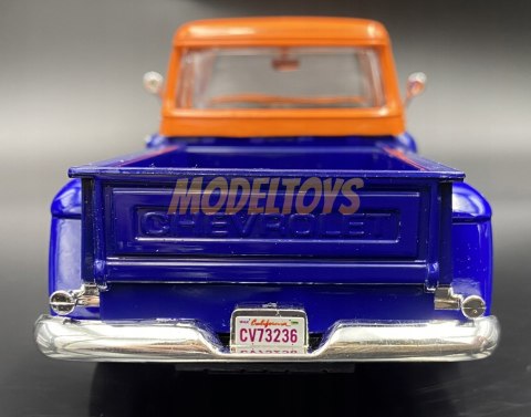 Chevy 5100 Stepside 1955 GULF 1:24 Motormax 79651 Chevy 5100 Stepside 1955 GULF 1:24 Motormax 79651