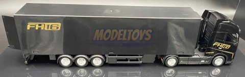 VOLVO FH16 750 ciągnik z naczepą Bburago 1:43 VOLVO FH16 750 ciągnik z naczepą Bburago 1:43