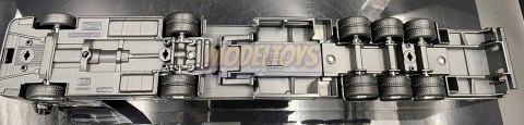 VOLVO FH16 750 ciągnik z naczepą Bburago 1:43 VOLVO FH16 750 ciągnik z naczepą Bburago 1:43