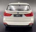 BMW X5 F15 white samochód model Welly 1:24