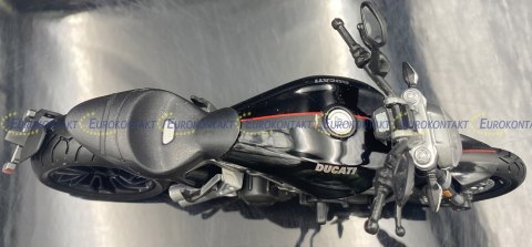 DUCATI X Diavel S motocykl model 1:12 Maisto 77830 DUCATI X Diavel S motocykl model 1:12 Maisto 77830