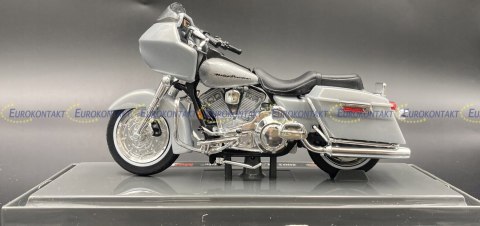 HARLEY-DAVIDSON 2002 FLTR Road Glide 1:18 Maisto HARLEY-DAVIDSON 2002 FLTR Road Glide 1:18 Maisto