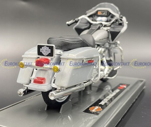 HARLEY-DAVIDSON 2002 FLTR Road Glide 1:18 Maisto HARLEY-DAVIDSON 2002 FLTR Road Glide 1:18 Maisto