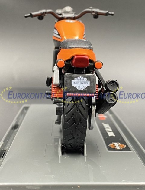 HARLEY DAVIDSON XR 1200X 2011 orange 1:18 Maisto HARLEY DAVIDSON XR 1200X 2011 orange 1:18 Maisto