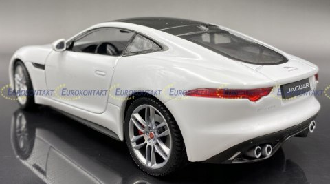 Jaguar F-Type Coupe white model 1:24 Welly 24060 Jaguar F-Type Coupe white model 1:24 Welly 24060