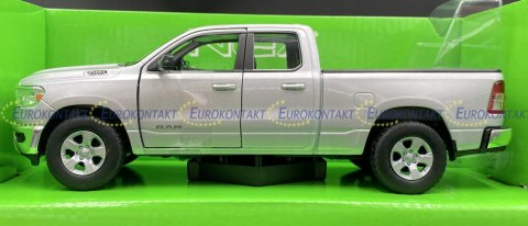 RAM 1500 Hemi 2019 Bighorn pickup model Welly 1:27 RAM 1500 Hemi 2019 Bighorn pickup model Welly 1:27