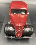 Citroen traction Avant 11 BL model WhiteBox 1:24