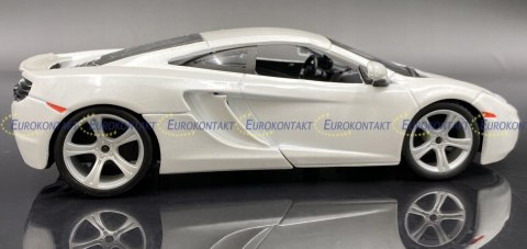 MCLAREN MP4-12C white 1:24 model Bburago 21074 MCLAREN MP4-12C white 1:24 model Bburago 21074