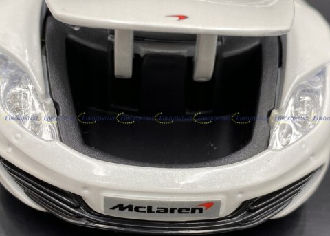 MCLAREN MP4-12C white 1:24 model Bburago 21074 MCLAREN MP4-12C white 1:24 model Bburago 21074