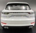 Porsche CAYENNE Turbo 2018 model 24092 Welly 1:24