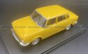 Skoda 100L yellow model METAL WhiteBox 124139 1:24