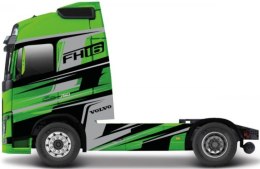 VOLVO FH16 Custom Cabs green 32204 Bburago 1:43