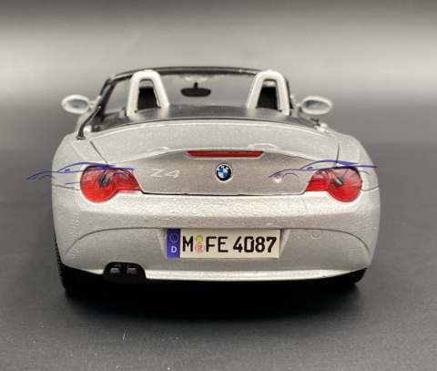 BMW Z4 Roadster model 1:24 Motormax 73269 BMW Z4 Roadster model 1:24 Motormax 73269