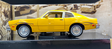Ford Maverick 1974 1:24 Motormax 79042 Ford Maverick 1974 1:24 Motormax 79042