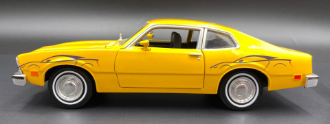Ford Maverick 1974 1:24 Motormax 79042 Ford Maverick 1974 1:24 Motormax 79042