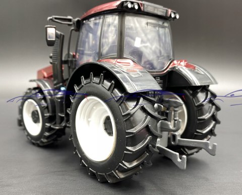 Traktor ciągnik VALTRA N174 1:32 BBURAGO metal Traktor ciągnik VALTRA N174 1:32 BBURAGO metal