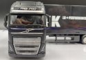 VOLVO FH16 750 LBWK ciągnik z naczepą Bburago 1:43