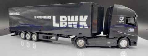 VOLVO FH16 750 LBWK ciągnik z naczepą Bburago 1:43 VOLVO FH16 750 LBWK ciągnik z naczepą Bburago 1:43