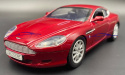 Aston Martin DB9 Coupe 1:24 model Motormax 73321