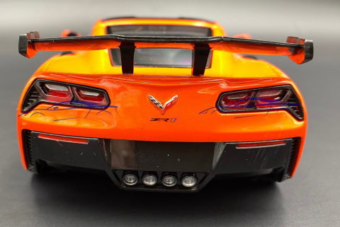 Corvette ZR1 2019 1:24 Motormax 79356 Corvette ZR1 2019 1:24 Motormax 79356