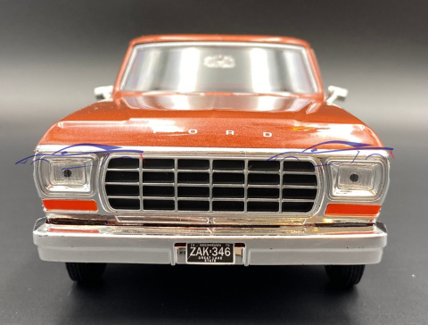 Ford F-150 Custom Pickup 1979 1:24 Motormax 79346 Ford F-150 Custom Pickup 1979 1:24 Motormax 79346