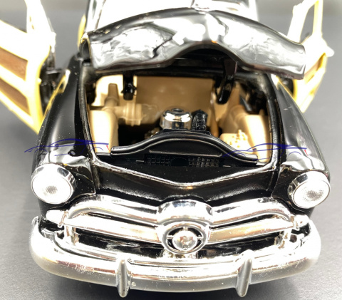Ford Woody Wagon 1949 1:24 Motormax 73260 Ford Woody Wagon 1949 1:24 Motormax 73260