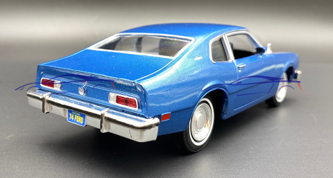 Ford Maverick 1974 1:24 Motormax 79042 Ford Maverick 1974 1:24 Motormax 79042