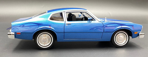 Ford Maverick 1974 1:24 Motormax 79042 Ford Maverick 1974 1:24 Motormax 79042