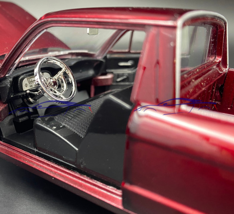 Ford Ranchero Pickup 1960 1:24 Motormax 79321 Ford Ranchero Pickup 1960 1:24 Motormax 79321