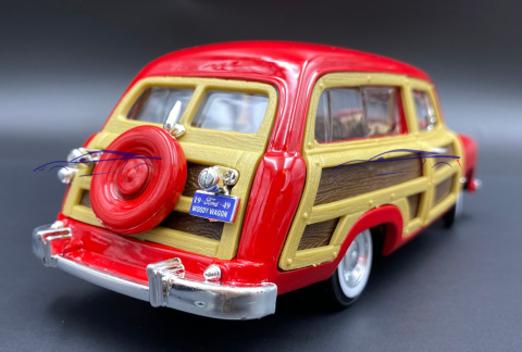 Ford Woody Wagon 1949 1:24 Motormax 73260 Ford Woody Wagon 1949 1:24 Motormax 73260