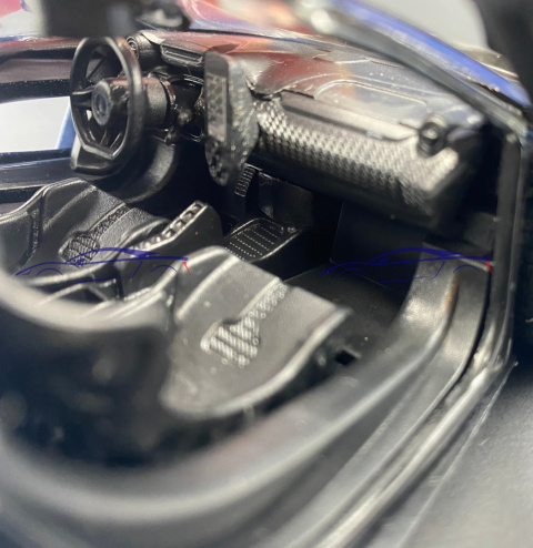 McLaren SENNA 1:24 Motormax 79355 McLaren SENNA 1:24 Motormax 79355